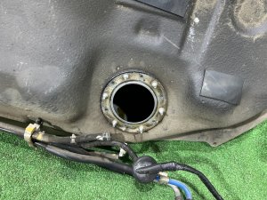 Бензобак SUBARU LEGACY LANCASTER OEM 42012AE010 BHE BH9 2001 EZ30 AT