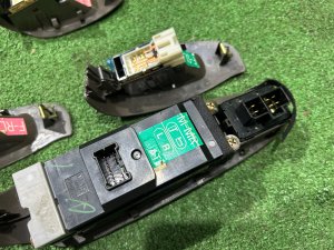 Блок управления стеклоподъемниками SUBARU LEGACY LANCASTER OEM 83071AE080 83071AE040 BHE BH9 2001 EZ30 AT