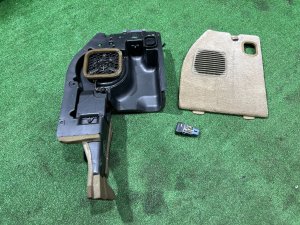 Вентилятор багажника комплект с кнопкой и фишкой 72710AE000 SUBARU LEGACY LANCASTER