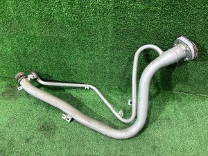 Горловина бензобака SUBARU LEGACY LANCASTER OEM 42066AE100 BHE BH9 BH5 BE5 BE9 BEE 2001 SILVER/GREY 1U2