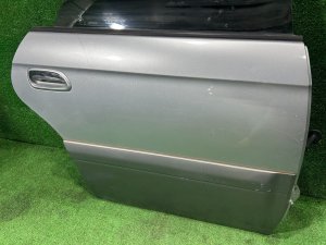 Дверь задняя правая SUBARU LEGACY LANCASTER OEM 60400AE420 BHE BH9 2001 SILVER/GREY 1U2