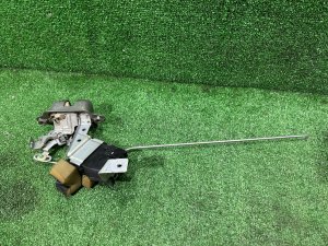 Замок пятой двери 63032AE020 SUBARU LEGACY LANCASTER