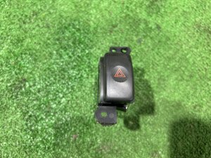 Кнопка аварийной остановки 83037AE000 SUBARU LEGACY LANCASTER