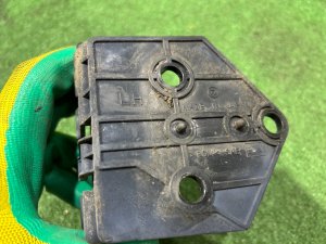 Крепление заднего бампера левое SUBARU LEGACY LANCASTER OEM 57707AE070 BHE 2001 SILVER/GREY 1U2