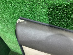 Обшивка дверей SUBARU LEGACY LANCASTER OEM 94210AE600AD 94210AE610AD 94220AE420AD 94220AE430AD BHE BH9 BH5 2001 SILVER/GREY 1U2