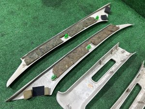 Обшивка стоек SUBARU LEGACY LANCASTER OEM 94010AE020GF 94010AE030GF 94012AE020GF 94022AE020AD 94022AE030AD BHE BH9 BH5 2001 SILVER/GREY 1U2