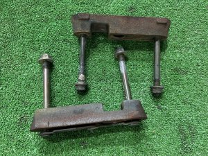 Проставки передние 20511AE000 20510AE030 SUBARU LEGACY LANCASTER