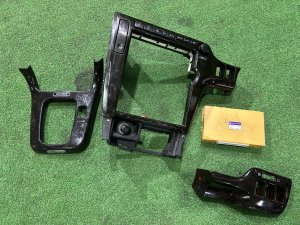 Рамка магнитофона 66060AE330, 66050AE260 SUBARU LEGACY LANCASTER