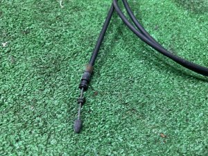 Тросик капота SUBARU LEGACY LANCASTER OEM 57330AE000GE BH9 BHE 2001 SILVER/GREY 1U2