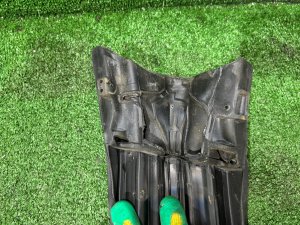 Уплотнитель дверей левый SUBARU LEGACY LANCASTER OEM 63521AE030 BHE BH9 BH5 2001 SILVER/GREY 1U2