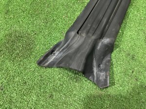 Уплотнитель дверей левый SUBARU LEGACY LANCASTER OEM 63521AE030 BHE BH9 BH5 2001 SILVER/GREY 1U2