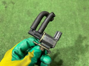 Датчик абсолютного давления SUBARU LEGACY LANCASTER OEM 16102AA260 BHE 2001 EZ30 AT