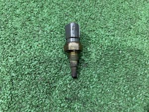 Датчик температуры ОЖ 22630AA100 SUBARU LEGACY LANCASTER