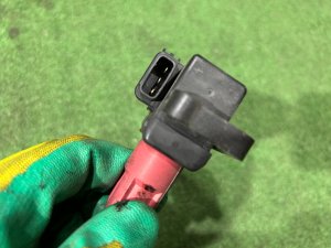 Катушка зажигания SUBARU LEGACY LANCASTER OEM 22433AA441 BHE 2001 EZ30 AT