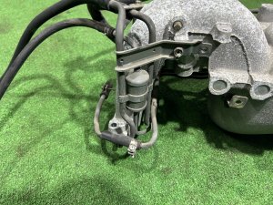 Впускной коллектор SUBARU LEGACY LANCASTER OEM 14001AB173 BHE 2001 EZ30 AT