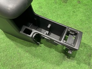 Бардачок подлокотник SUBARU FORESTER OEM 92114SC000JC 92132SC040JC SH5 2007 GREY 61K