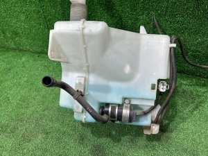 Бачок омывателя SUBARU FORESTER OEM 86631SC010 SH5 2007 EJ205 MT5