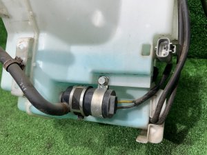 Бачок омывателя SUBARU FORESTER OEM 86631SC010 SH5 2007 EJ205 MT5