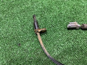 Датчик ABS задний левый SUBARU FORESTER OEM 27540SC010 SH5 2007 EJ205 MT5