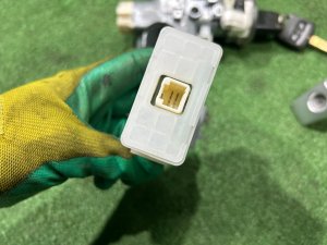 Замок зажигания Комплект замков SUBARU FORESTER OEM 57491FG040 SH5 2007 GREY 61K