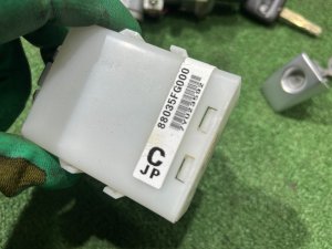 Замок зажигания Комплект замков SUBARU FORESTER OEM 57491FG040 SH5 2007 GREY 61K