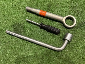 Набор инструментов крюк SUBARU FORESTER OEM 57805FG000 694005092 SH5 2007