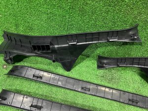 Накладки на пороги SUBARU FORESTER OEM 94060FG040JC 94060FG050JC 94061YC000JC 94061YC010JC SH5 2007 GREY 61K