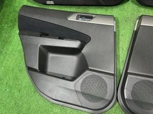 Обшивка дверей SUBARU FORESTER OEM 94210SC250AR 94210SC240AR 94220SC250AR SH5 2007 GREY 61K