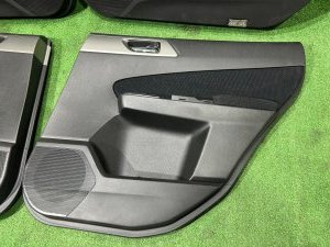 Обшивка дверей SUBARU FORESTER OEM 94210SC250AR 94210SC240AR 94220SC250AR SH5 2007 GREY 61K