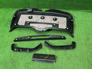 Обшивка пятой двери SUBARU FORESTER OEM 94320SC010JC 94310SC000JC SH5 2007 GREY 61K