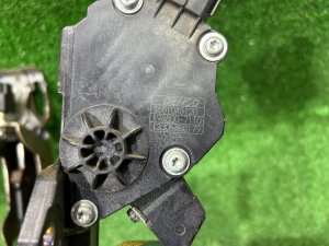 Педали 5МТ SUBARU FORESTER OEM 36010AG120 36012SC060 36015AG100 SH5 2007 GREY 61K