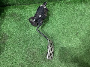 Педали 5МТ SUBARU FORESTER OEM 36010AG120 36012SC060 36015AG100 SH5 2007 GREY 61K