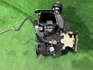 Печка SUBARU FORESTER OEM 72110FG000 SH5 2007 EJ205 MT5