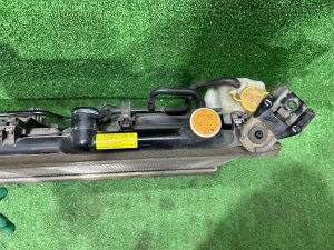 Радиатор двигателя SUBARU FORESTER OEM 45119FG010 SH5 2007 EJ205 MT5