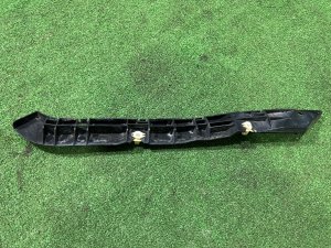 Крепление заднего бампера правое 57707SC080 SUBARU FORESTER