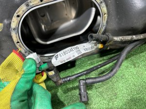 Бензобак SUBARU LEGACY LANCASTER OEM 42012AE010 BHE BH9 2002 EZ30 AT