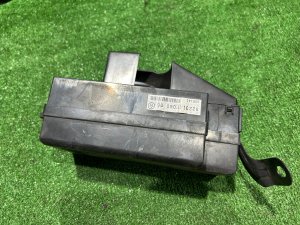 Блок предохранителей SUBARU LEGACY LANCASTER OEM 82231AE060 BHE 2002 EZ30 AT