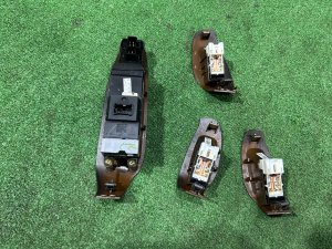 Блок управления стеклоподъемниками SUBARU LEGACY LANCASTER OEM 83071AE080 83071AE040 BHE BH9 2002 EZ30 AT