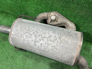 Бочка глушителя SUBARU LEGACY LANCASTER OEM 44300AE200 BHE 2002 EZ30 AT