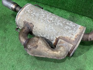 Бочка глушителя SUBARU LEGACY LANCASTER OEM 44300AE200 BHE 2002 EZ30 AT