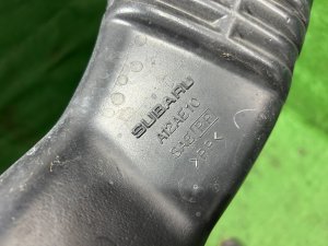 Воздухозаборник SUBARU LEGACY LANCASTER OEM 46012AE100 BHE 2002 EZ30 AT