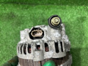 Генератор SUBARU LEGACY LANCASTER OEM 23700AA401 BHE 2002 EZ30 AT