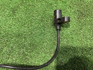 Датчик ABS передний правый SUBARU LEGACY LANCASTER OEM 27540AE020 BHE BH9 2002 EZ30 AT