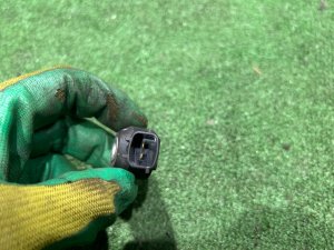 Датчик детонации SUBARU LEGACY LANCASTER OEM 22060AA081 BHE 2002 EZ30 AT