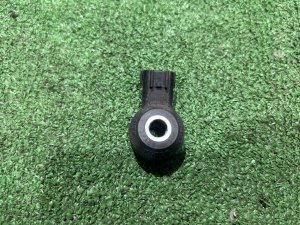 Датчик детонации 22060AA081 SUBARU LEGACY LANCASTER