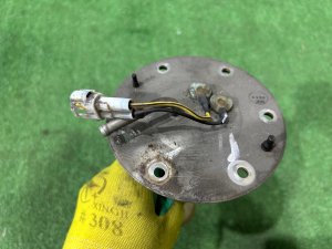 Датчик уровня топлива SUBARU LEGACY LANCASTER OEM 42081AE010 BHE BH9 BH5 BE5 BE9 BEE 2002 EZ30 AT