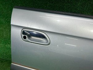 Дверь передняя правая SUBARU LEGACY LANCASTER OEM 60009AE040 BHE BH9 2002 SILVER/GREY 1U2