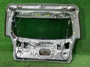 Дверь пятая SUBARU LEGACY LANCASTER OEM 60800AE040 BHE BH9 BH5 2002 SILVER/GREY 1U2