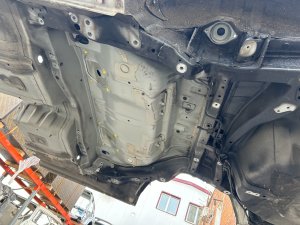 Задняя часть Rear Cut SUBARU LEGACY LANCASTER OEM 51410AE160 51410AE170 52122AE100 BHE 2002 SILVER/GREY 1U2