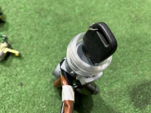 Замок зажигания Комплект замков SUBARU LEGACY LANCASTER OEM 57491AE740 88035AE100 BHE BH9 BH5 2002 SILVER/GREY 1U2